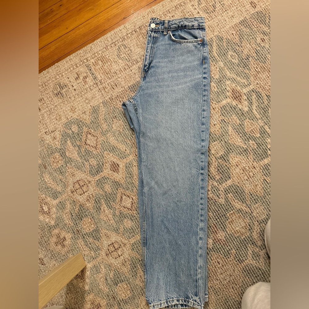 Zara High Rise Blue Jeans - Picture 3 of 6